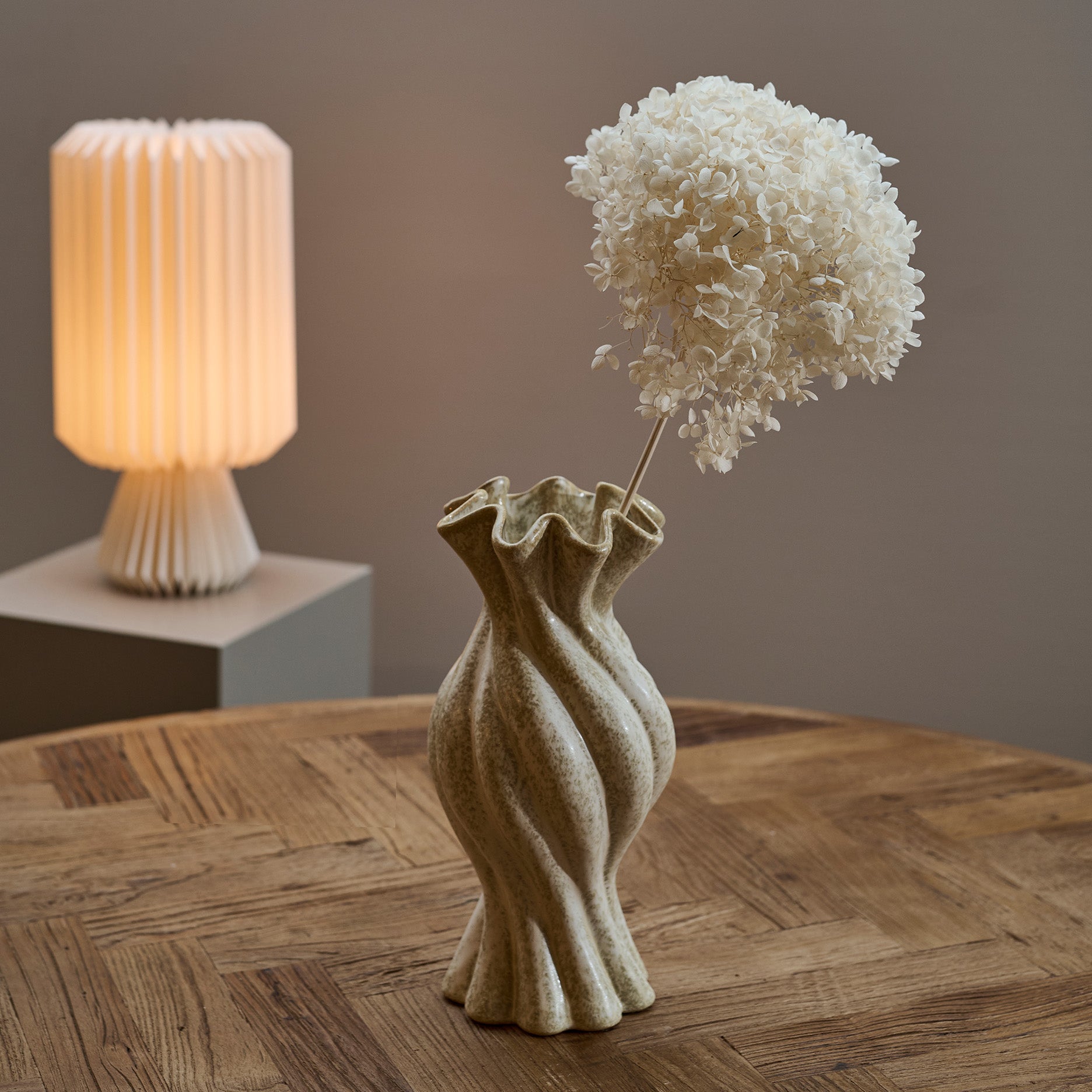 Dulcia vase H30 cm
